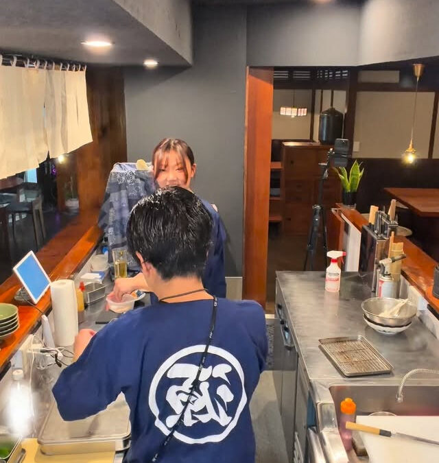 今回は賑やかな店内の様子をご紹介✨